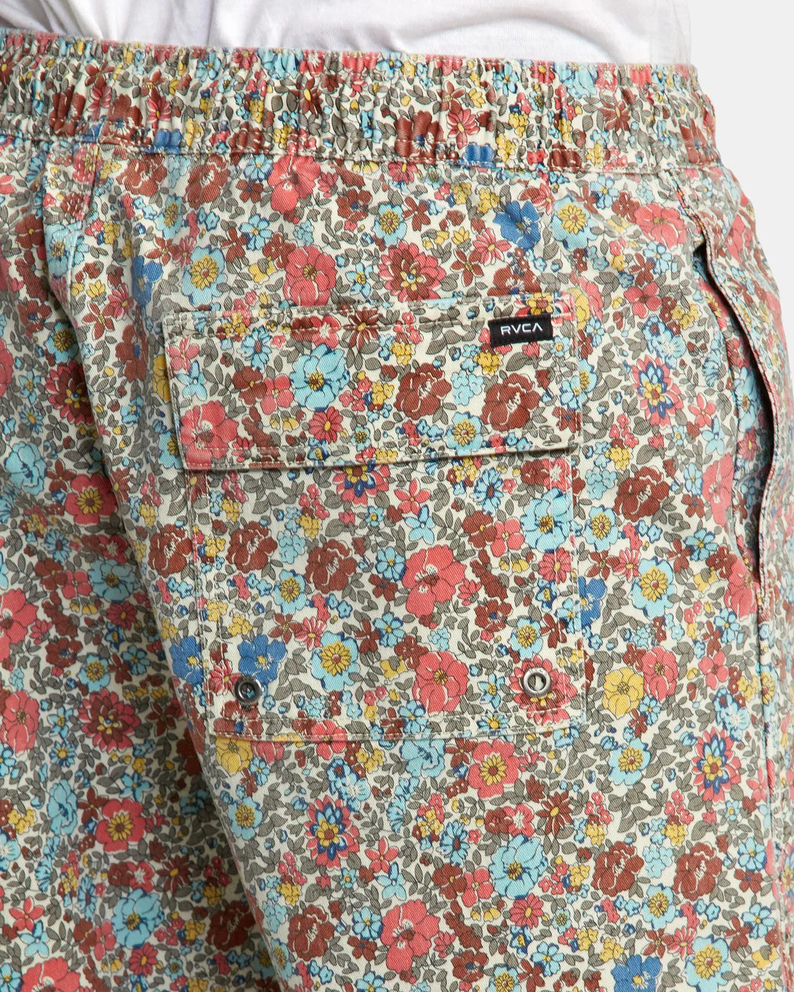 Escape Print 17" Shorts - Natural Multi