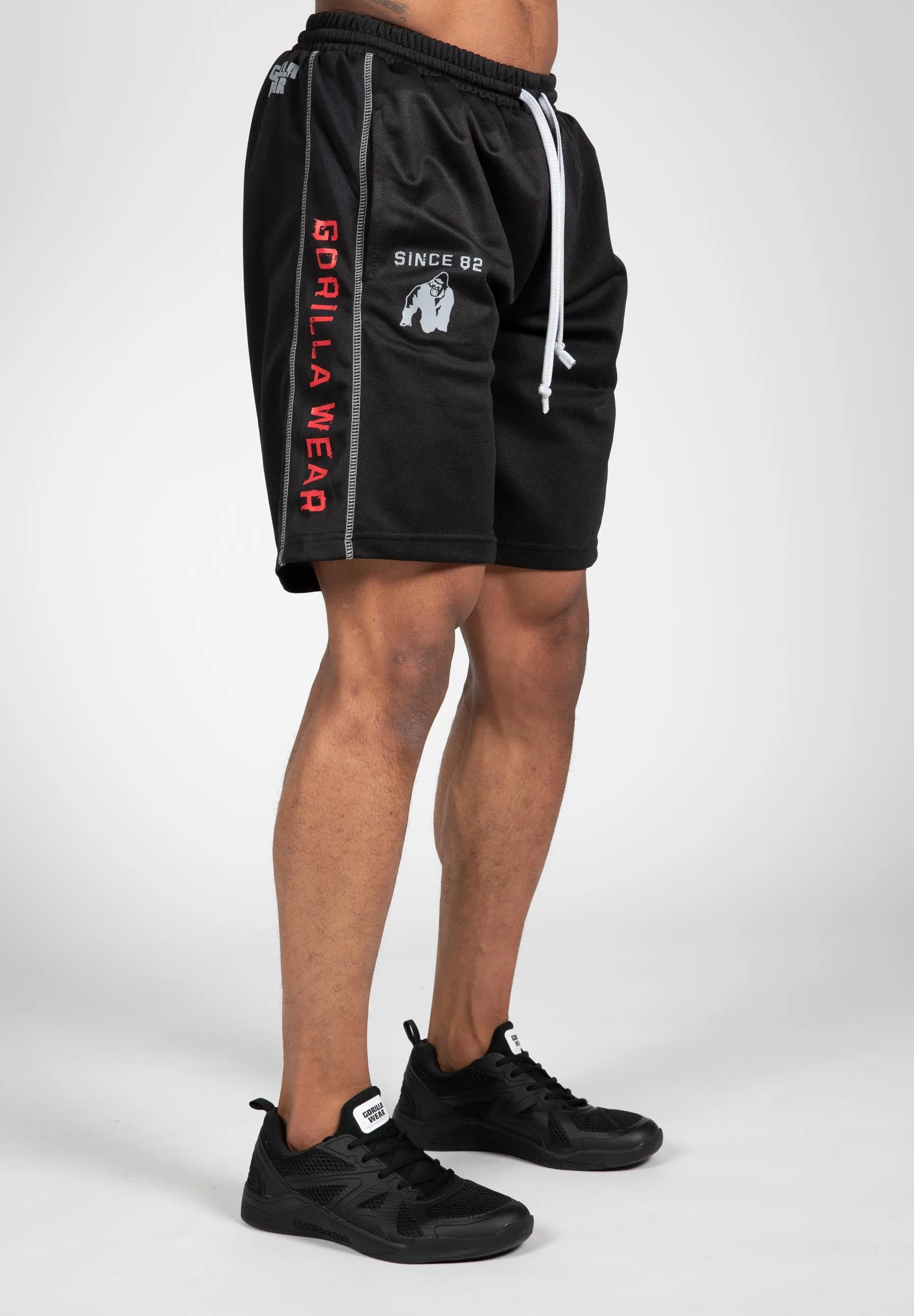 Functional Mesh Shorts - Black/Red