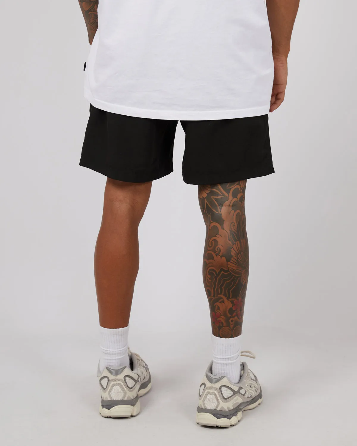 Illusion Short | Black