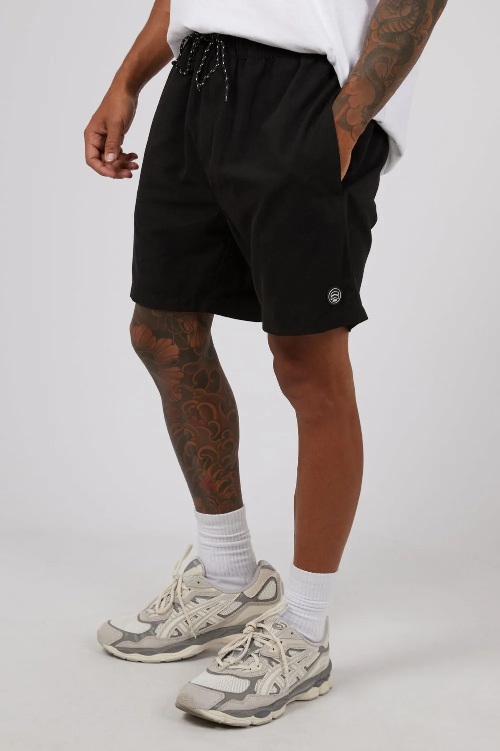 Illusion Short | Black