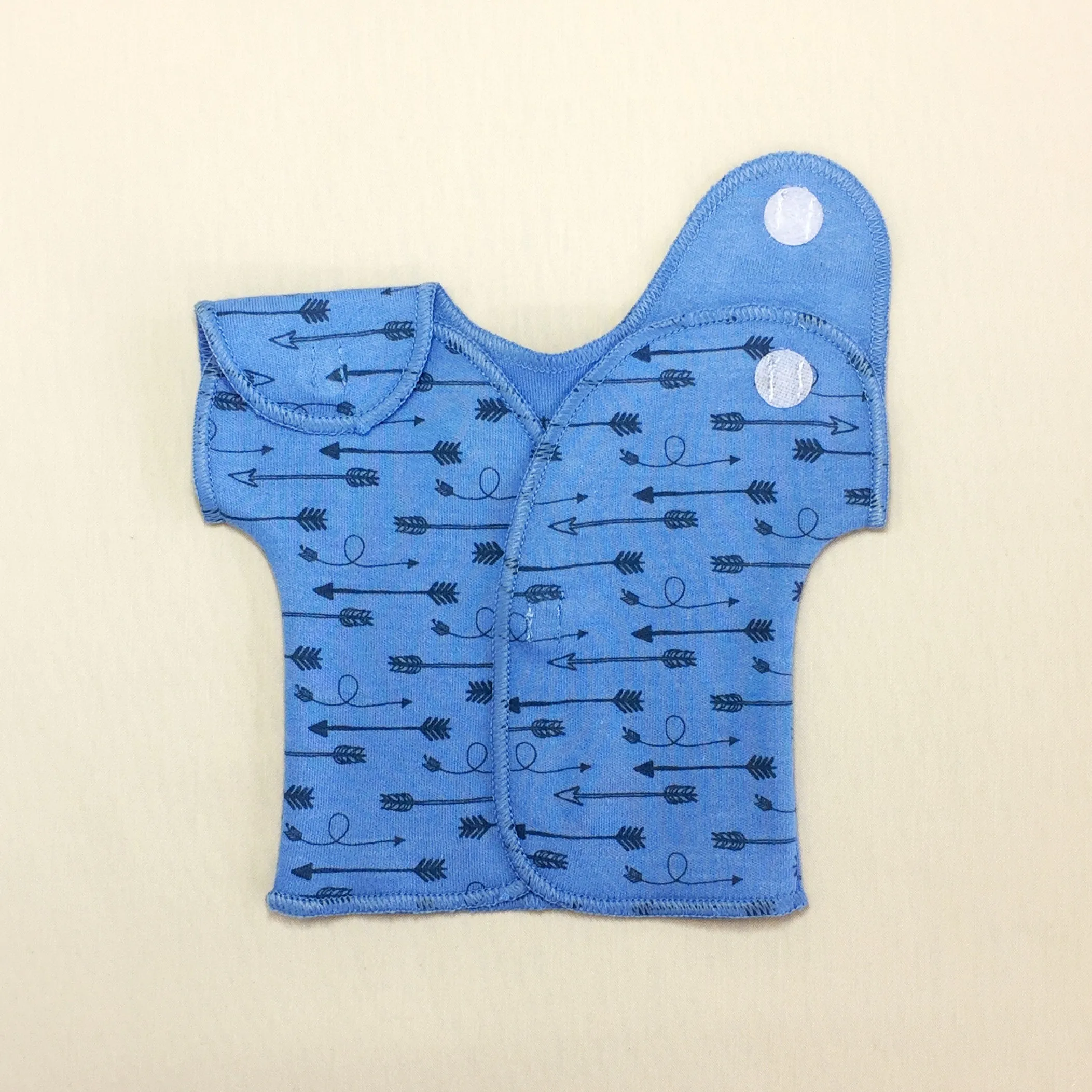 NICU Friendly T-Shirt Arrows