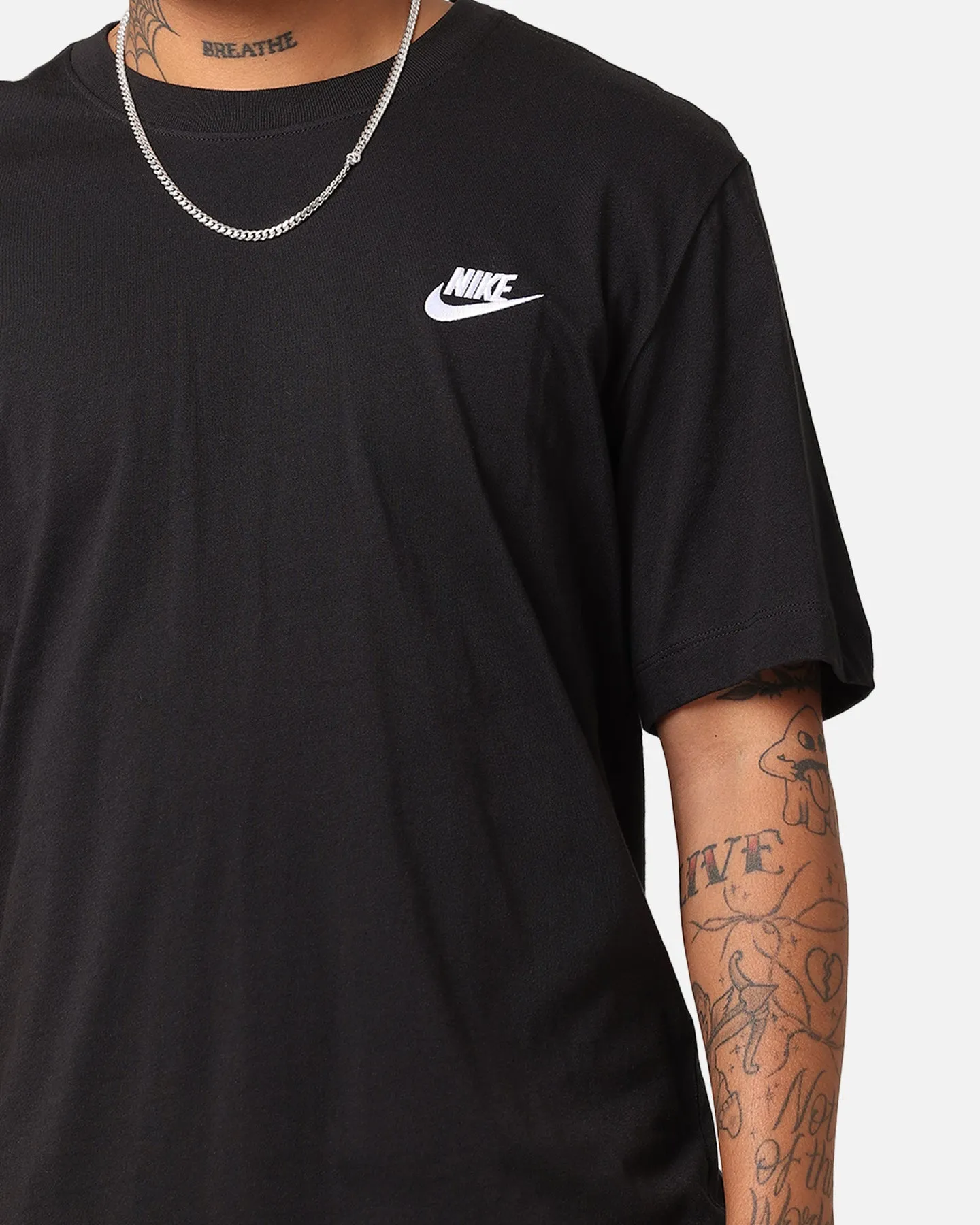 Nike Sportswear Club T-Shirt Black/White