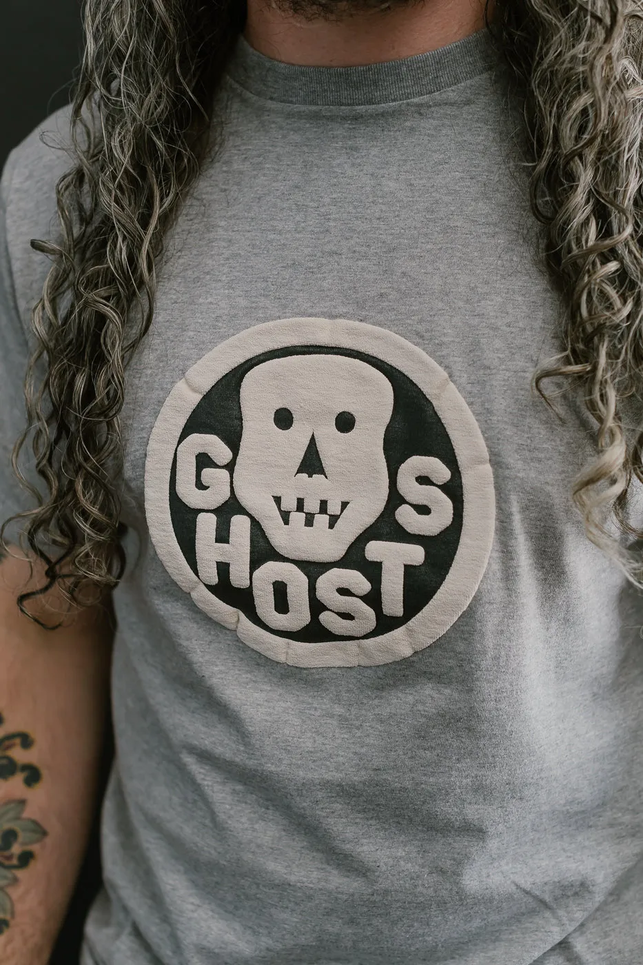 "Slub Jersey" Flocky Ghosts Print Tee - Heather Grey