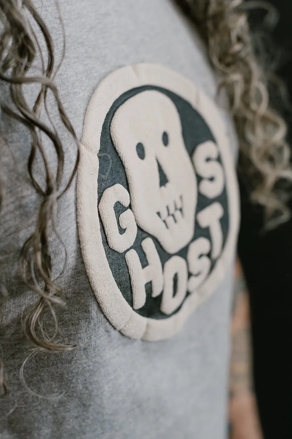 "Slub Jersey" Flocky Ghosts Print Tee - Heather Grey