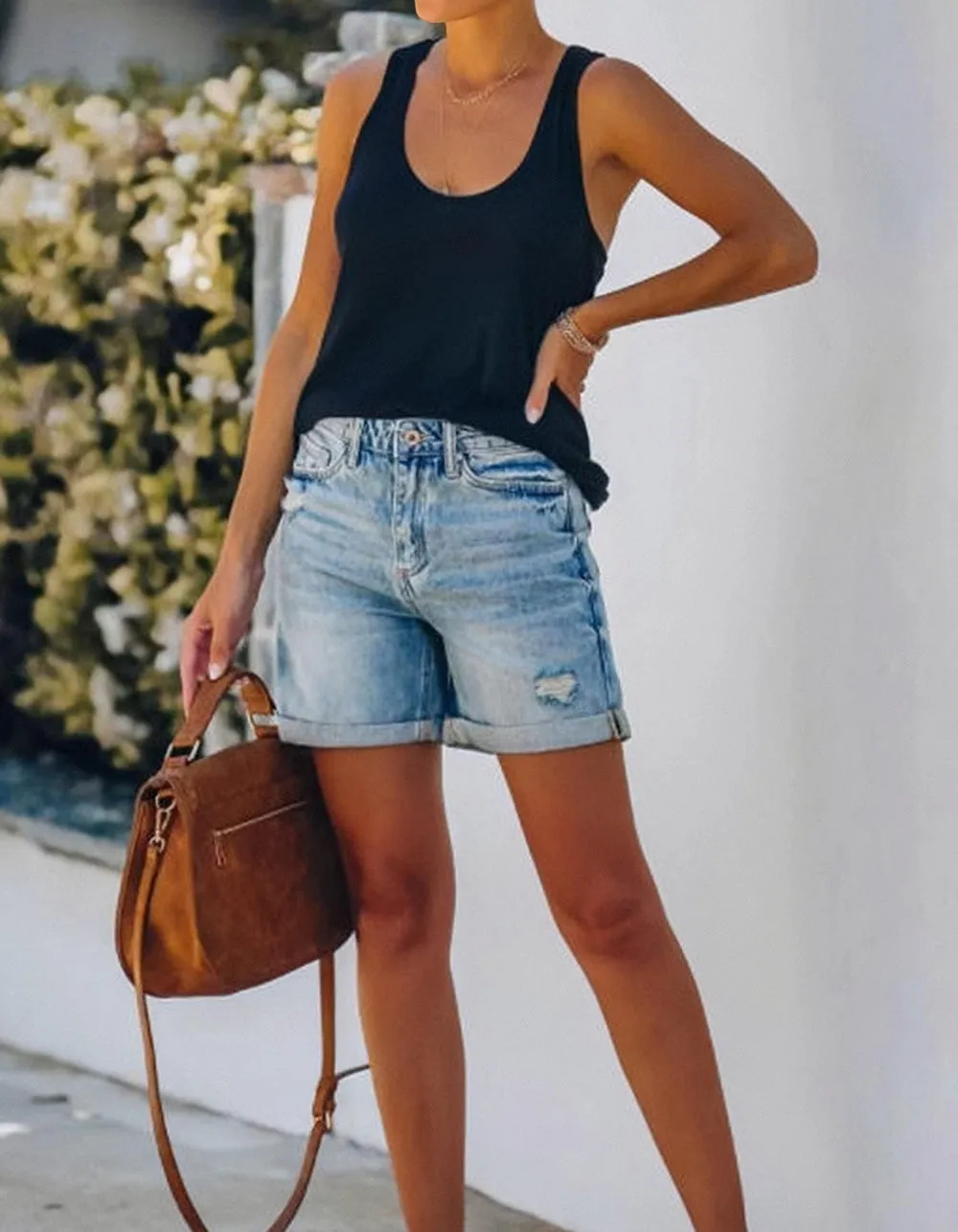 Solid-color Button Pocket Hottie Ripped Denim Shorts